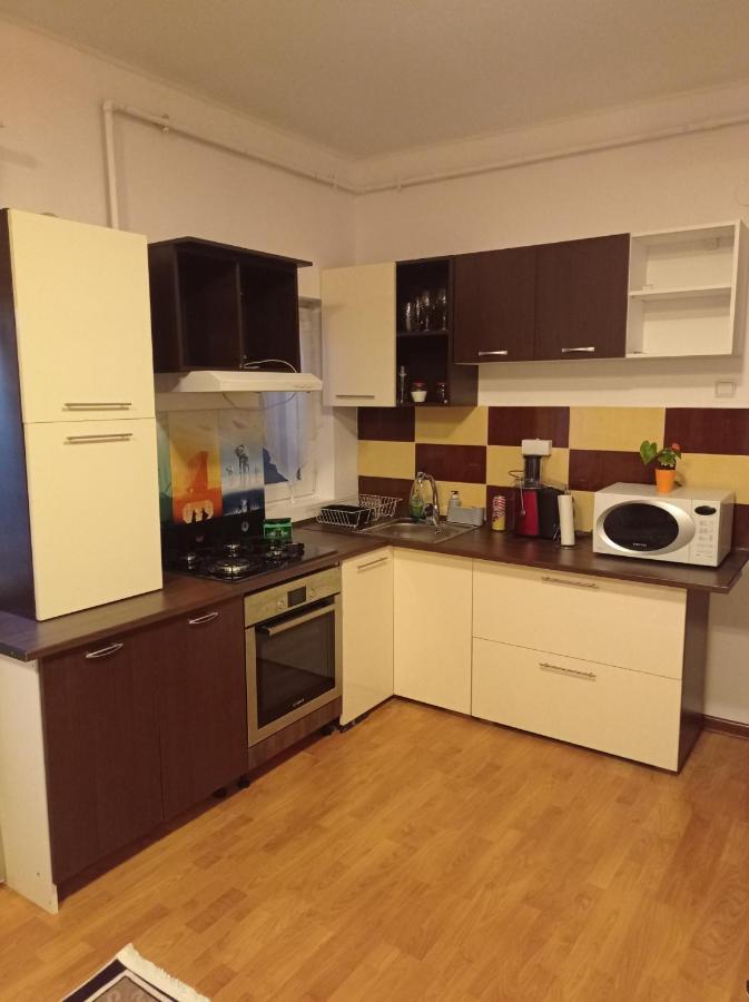 Apartament Bed & Breakfast Floresti  Exterior photo